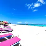 Madonna1 Pool Beach Los Corales Arenas De Bavaro