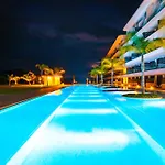 Cana Rock Star, Cana Bay