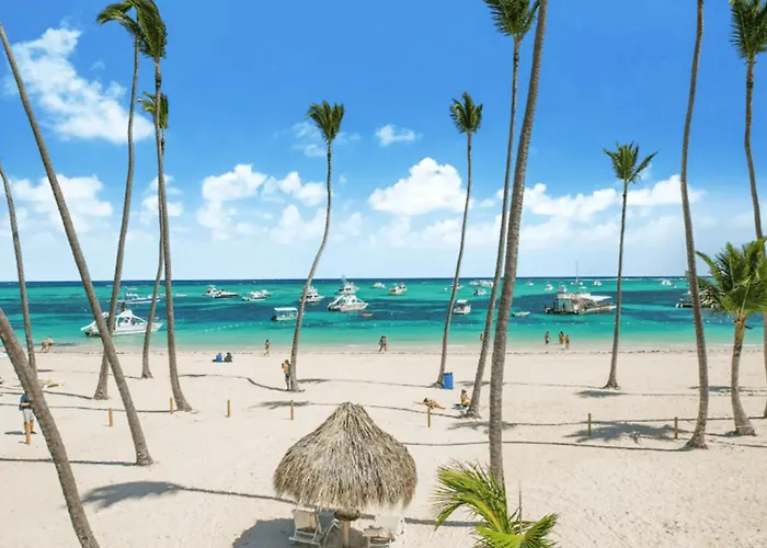 Beach Front Apartment With Private Beach