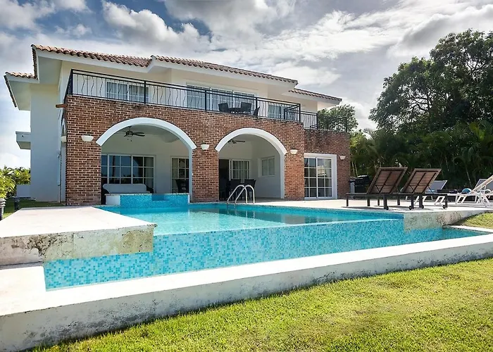 Dr 5Br Villa, Close To Everything In Punta Cana