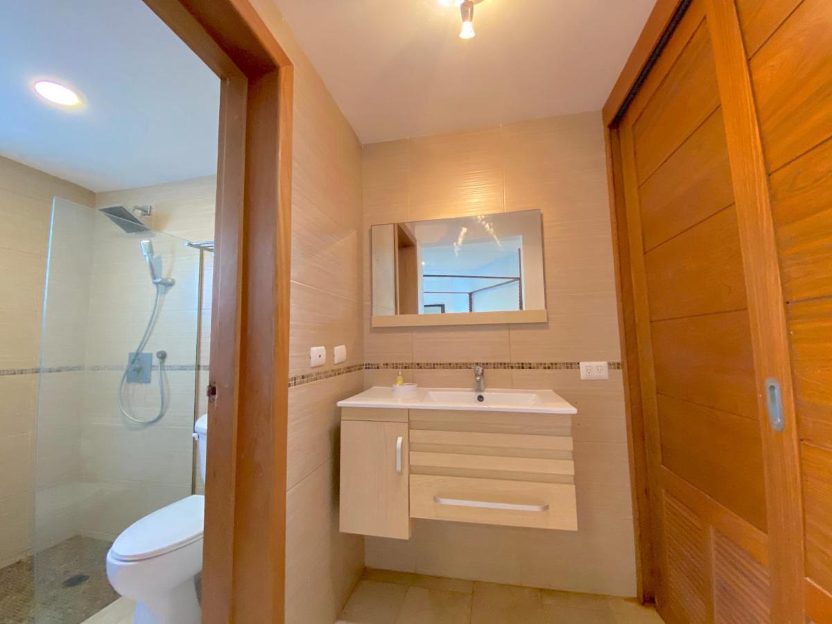 Los Corales Villas&apartments Beach Club Wifi Hotel 5*