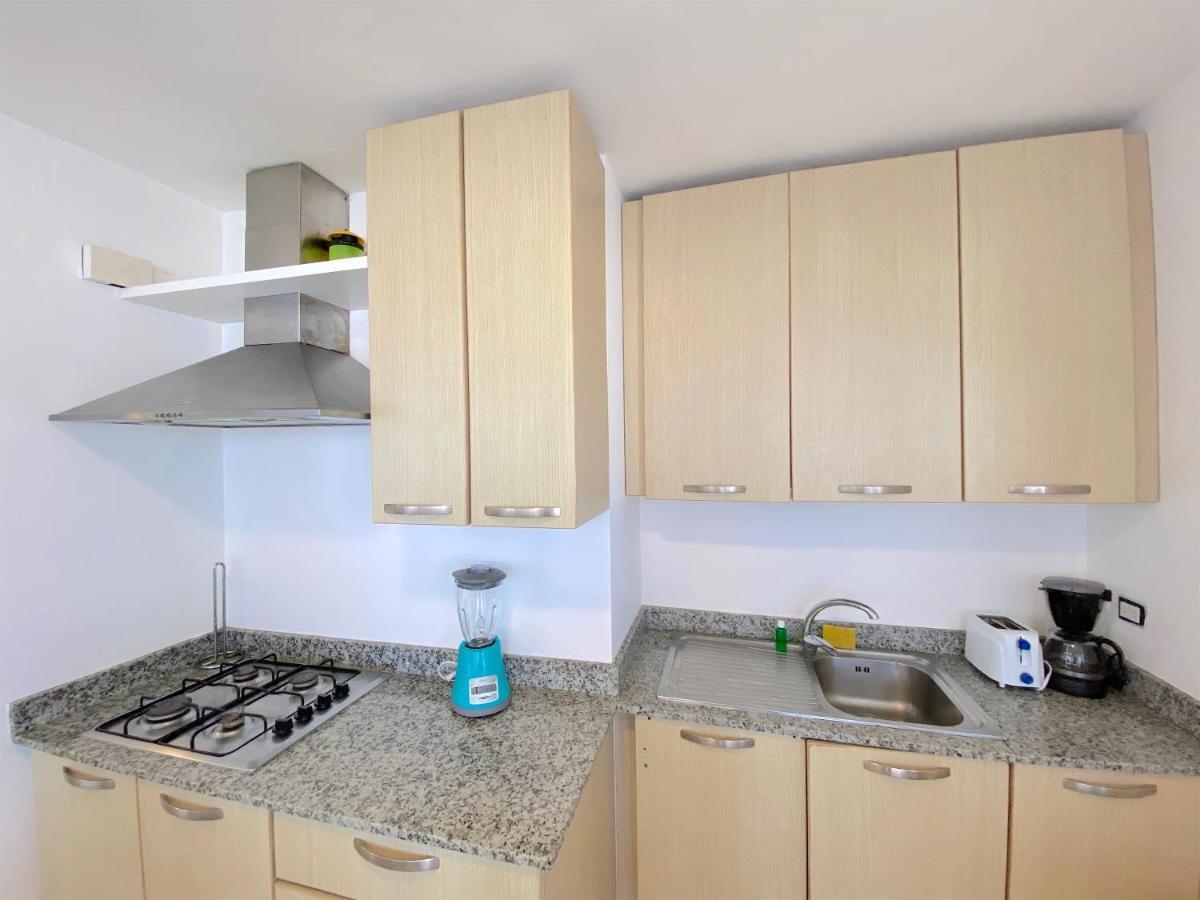 Los Corales Villas&apartments Beach Club Wifi Hotel