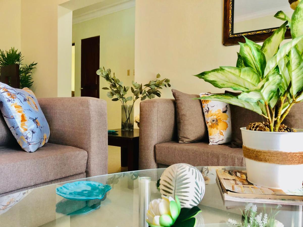 Apartamento Cozy Pool View Condo @ Residencial Don Alejandro *