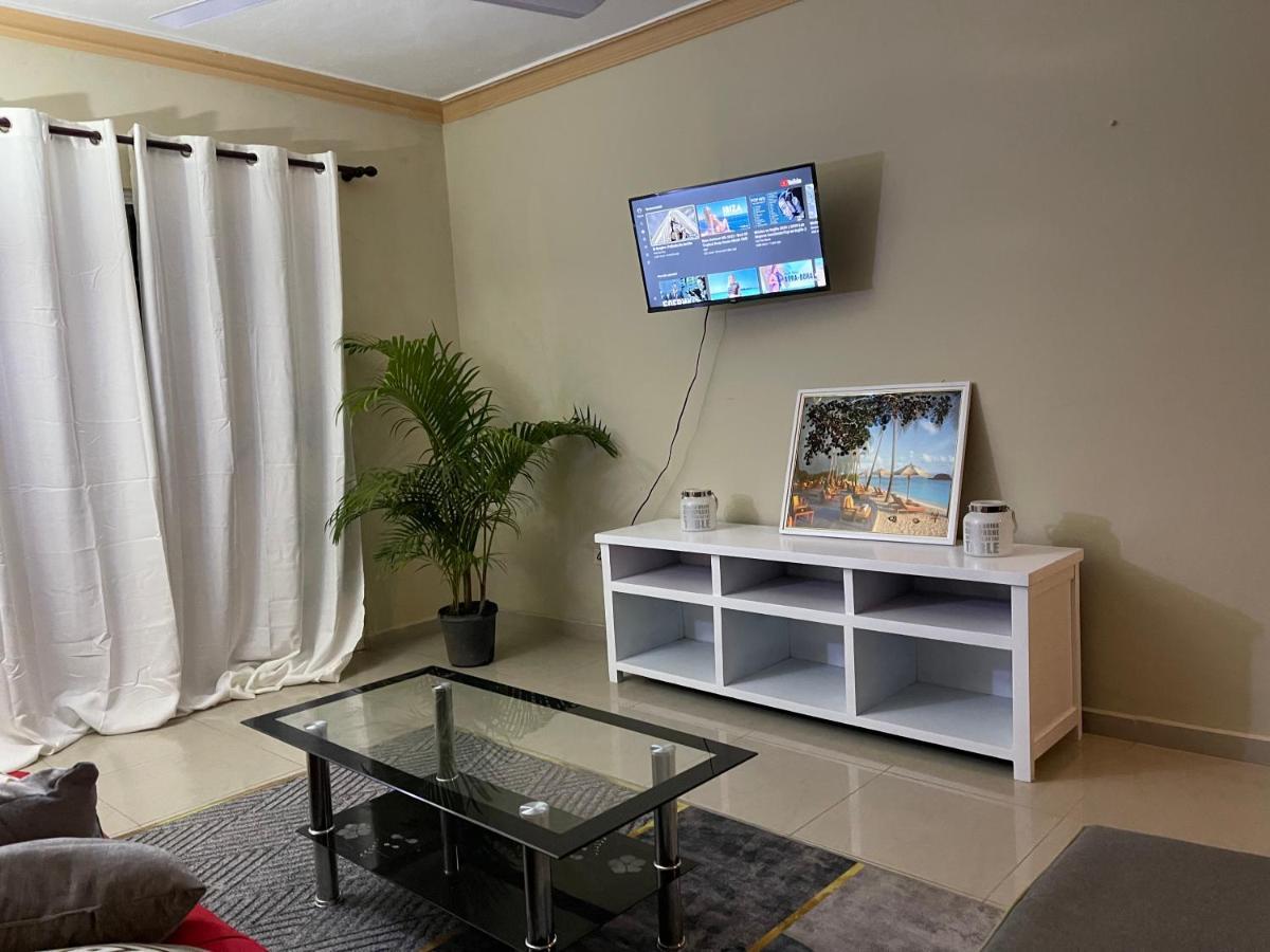 Yonah Comfort Punta Cana, Shared Bed and breakfast