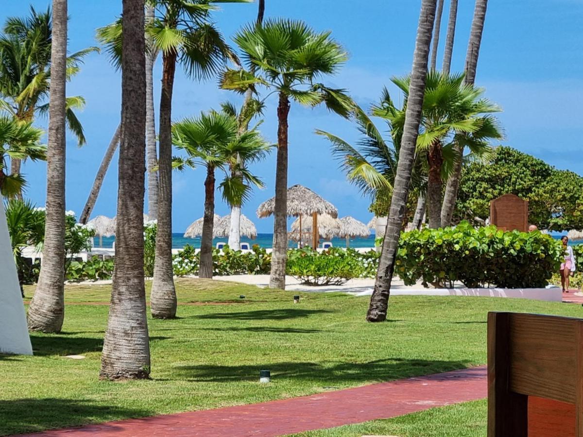 Stanza Mare B-201, Front Bavaro,,best View, Fully Equipped, Private Beach, 3-r 3-b, Bavaro, Apartamento