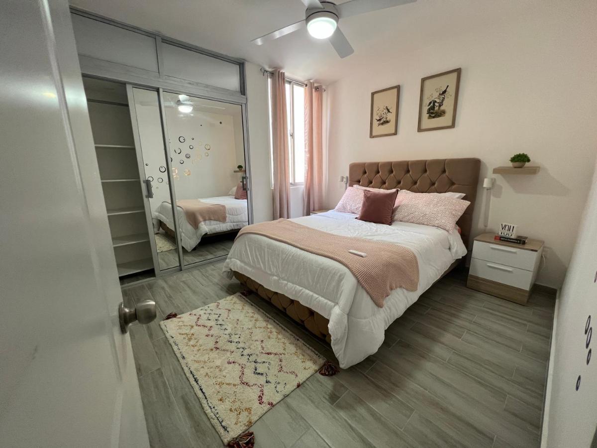 Lovely 3 Bedroom Near Downtown And Foodies *