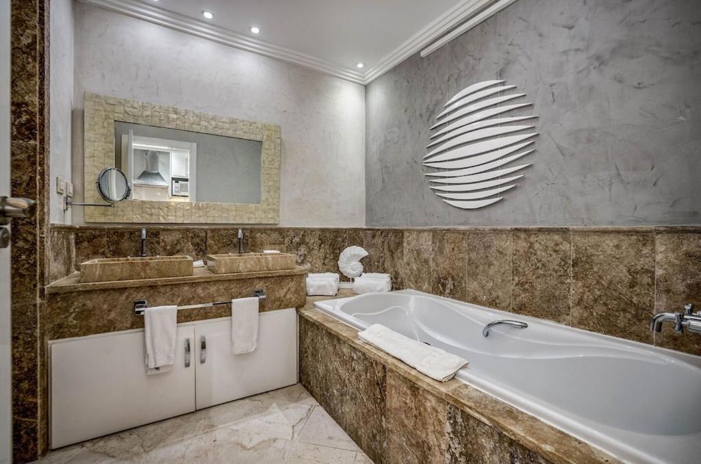 Apartamento In *