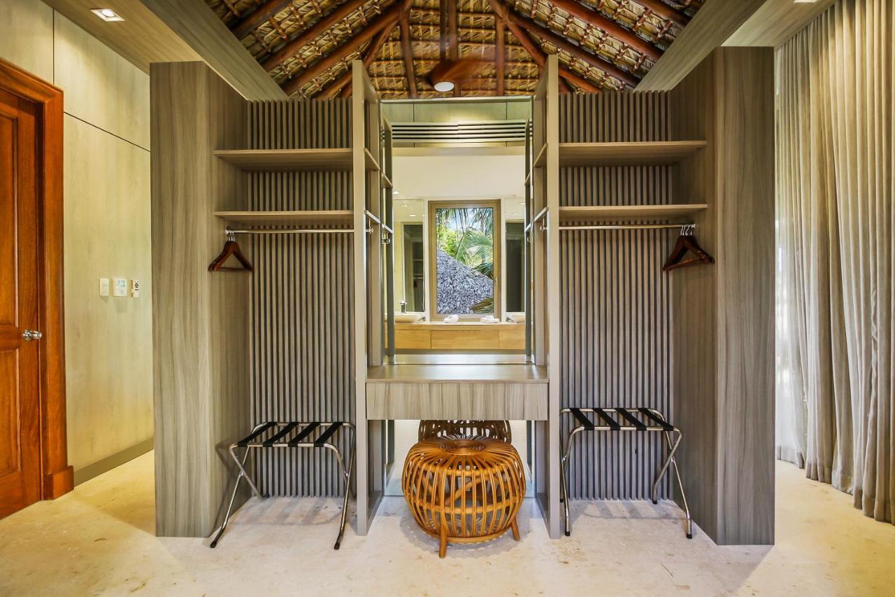 5br Cap Cana With Ocean & Golf Views, Chef, Maid, Butler, Pool, Jacuzzi, And Club Access Villa Punta Cana