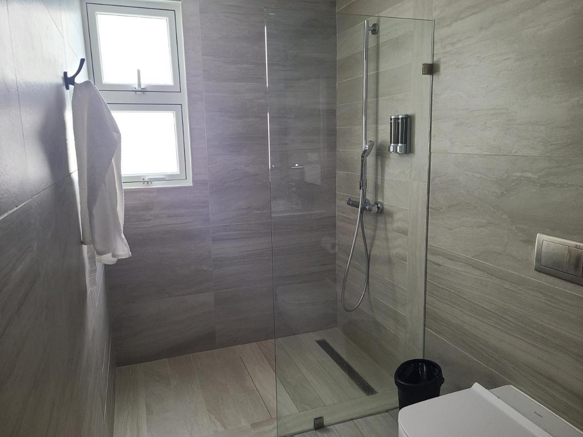 Hard Rock Coral Bay Ii 2 Bedroom By Aa Crypto Group Apartamento