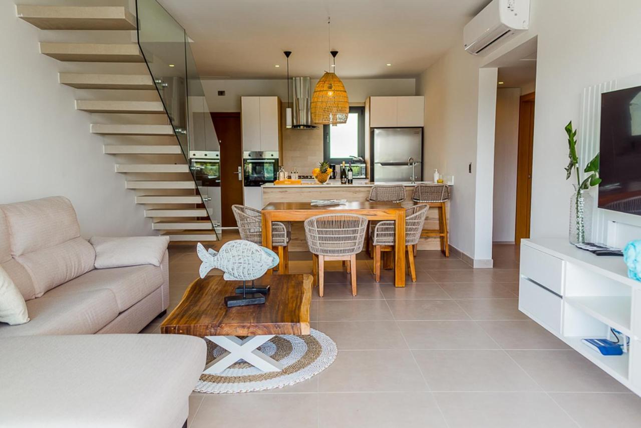 Stylish And Spacious Penthouse With Bbq And Picuzi *