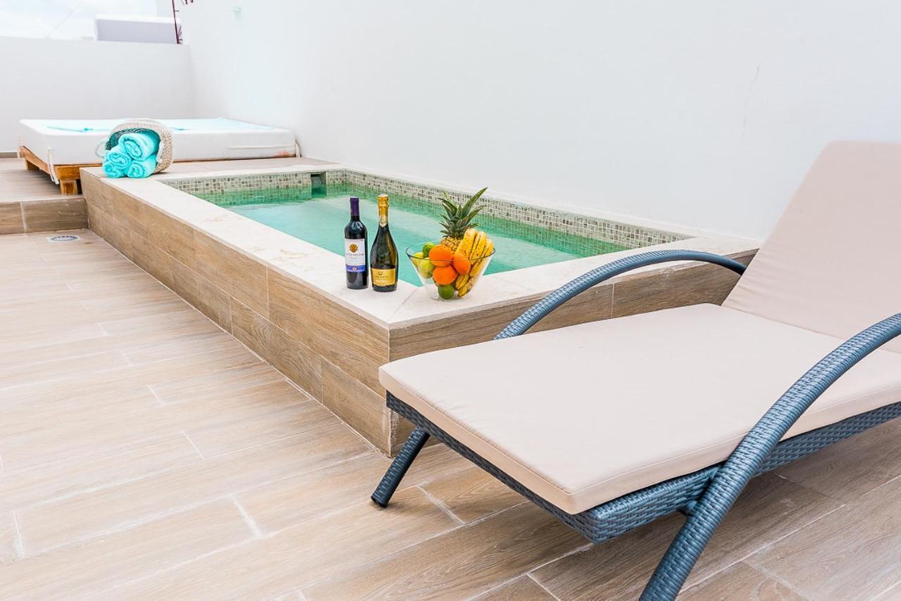 Stylish And Spacious Penthouse With Bbq And Picuzi