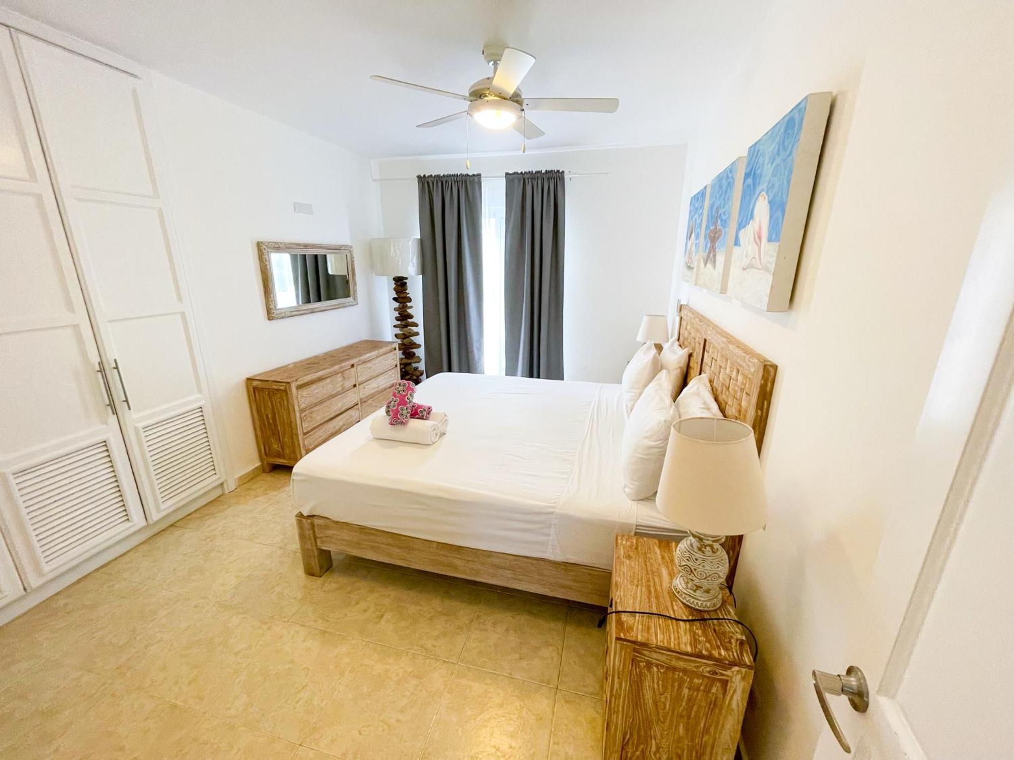 Holiday Dreams Los Corales Bavaro Wifi Bbq Parking Beach Club & Spa Hotel