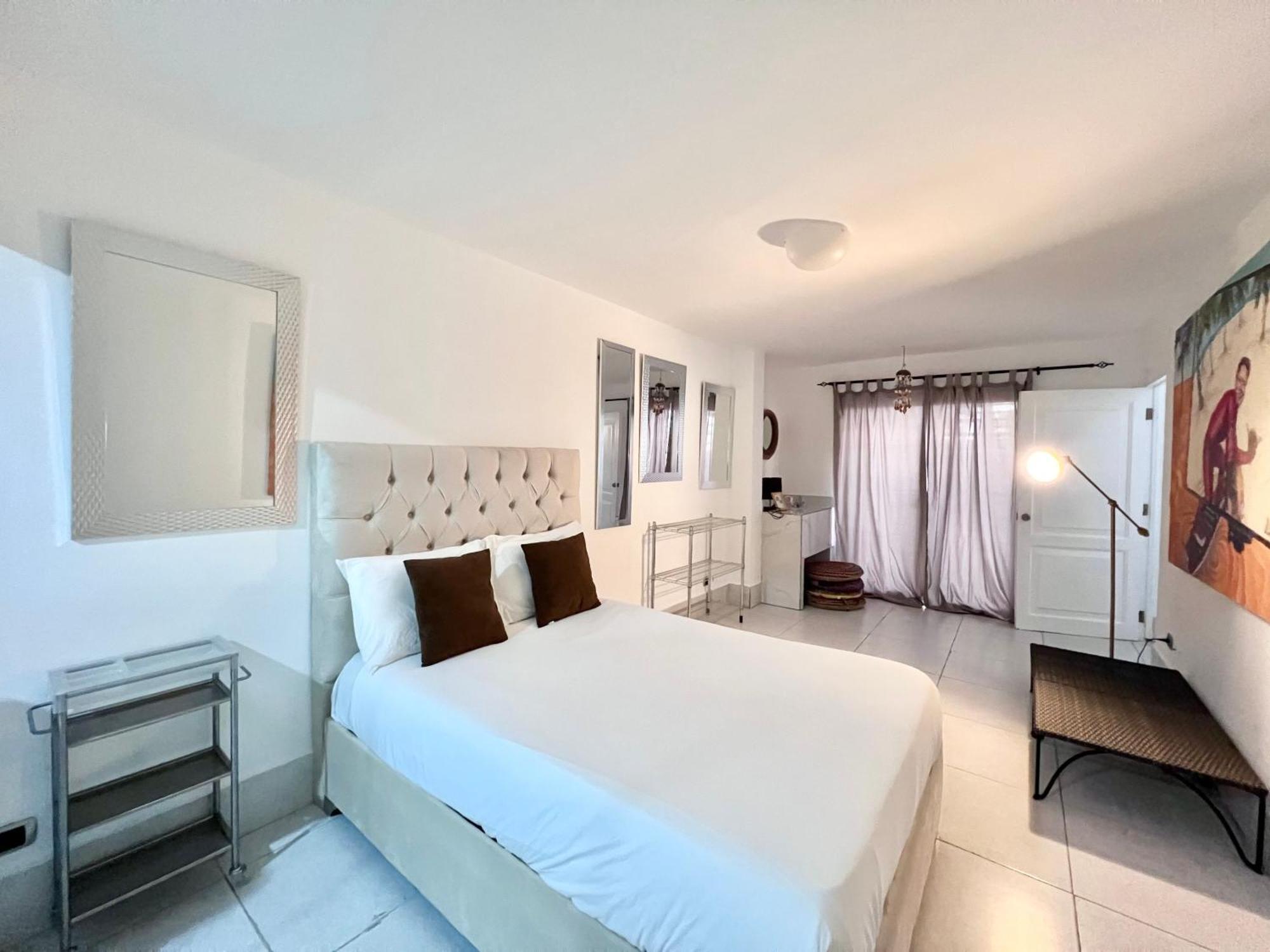 Tanama Apartahotel *