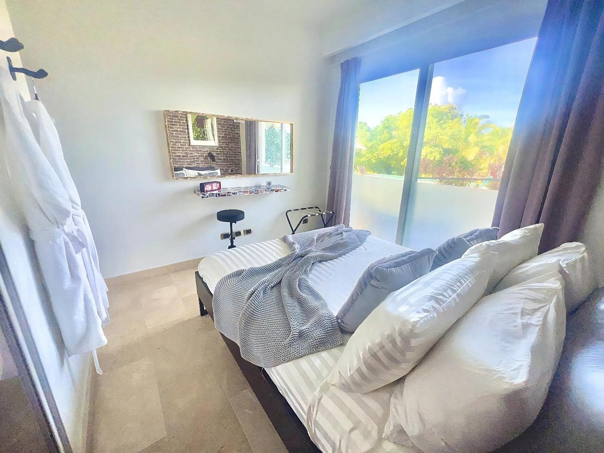 Apartamento Cana Rock Condos, Boulevard Turístico Del Este, Cana Bay, *