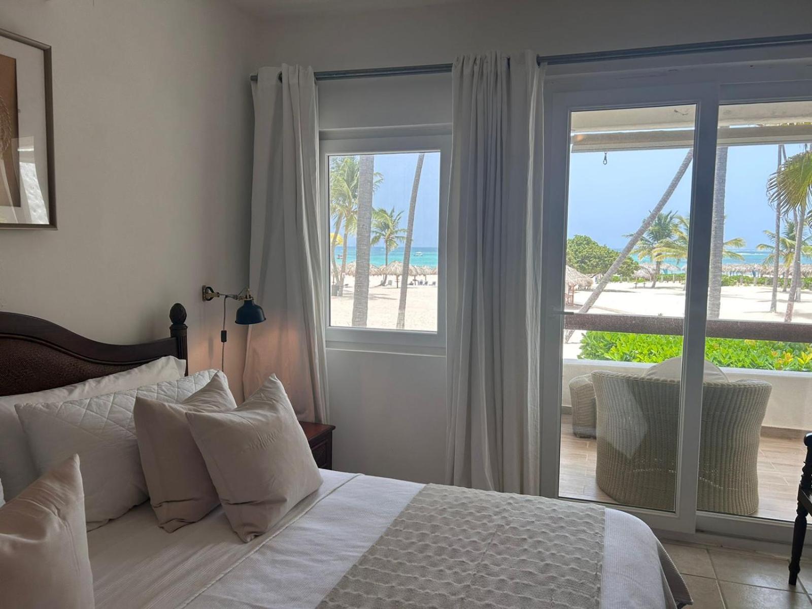 Stanza Mare B-201, Front Bavaro,,best View, Fully Equipped, Private Beach, 3-r 3-b, Bavaro,