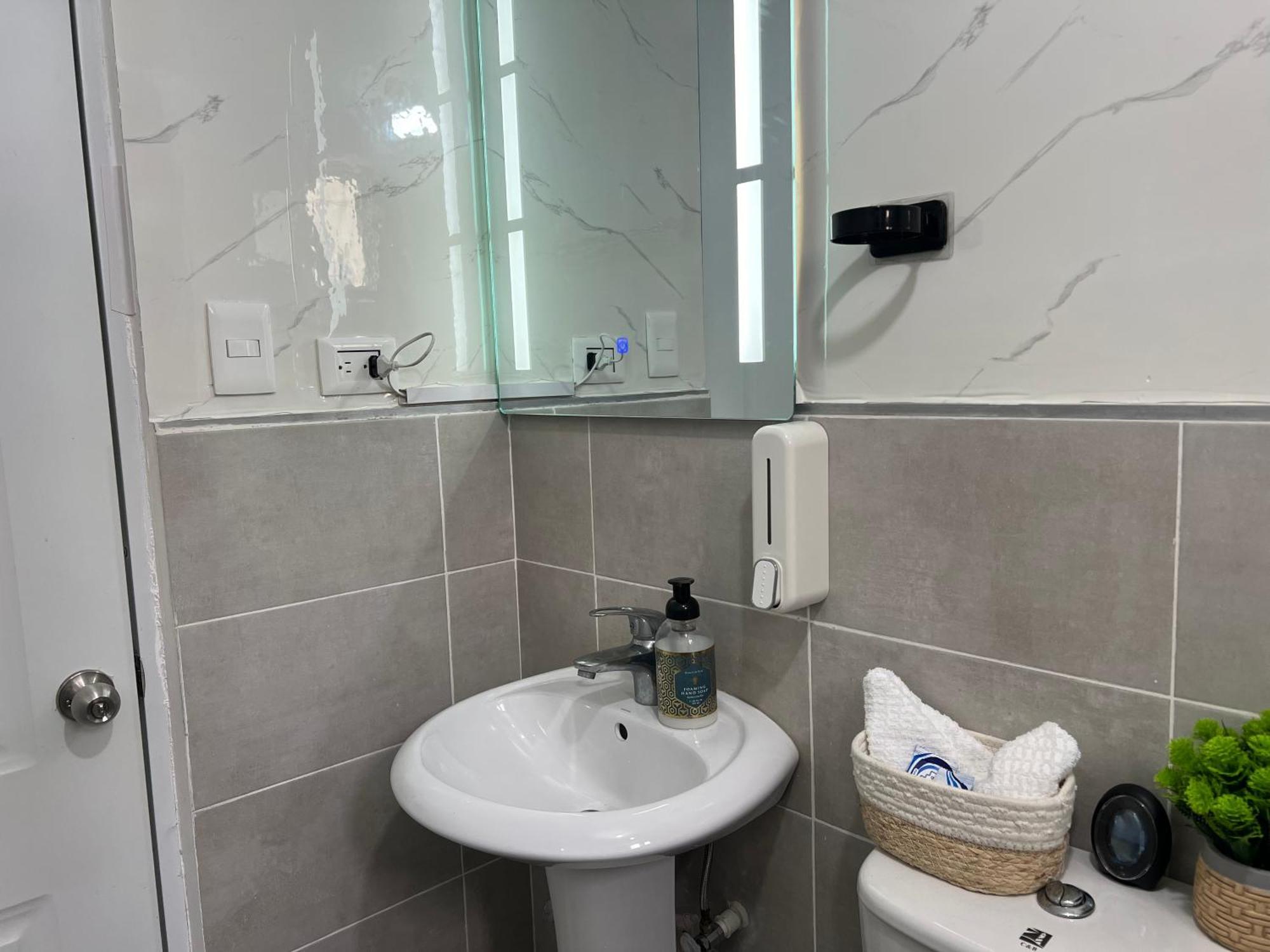 Lovely 3 Bedroom Near Downtown And Foodies * Punta Cana