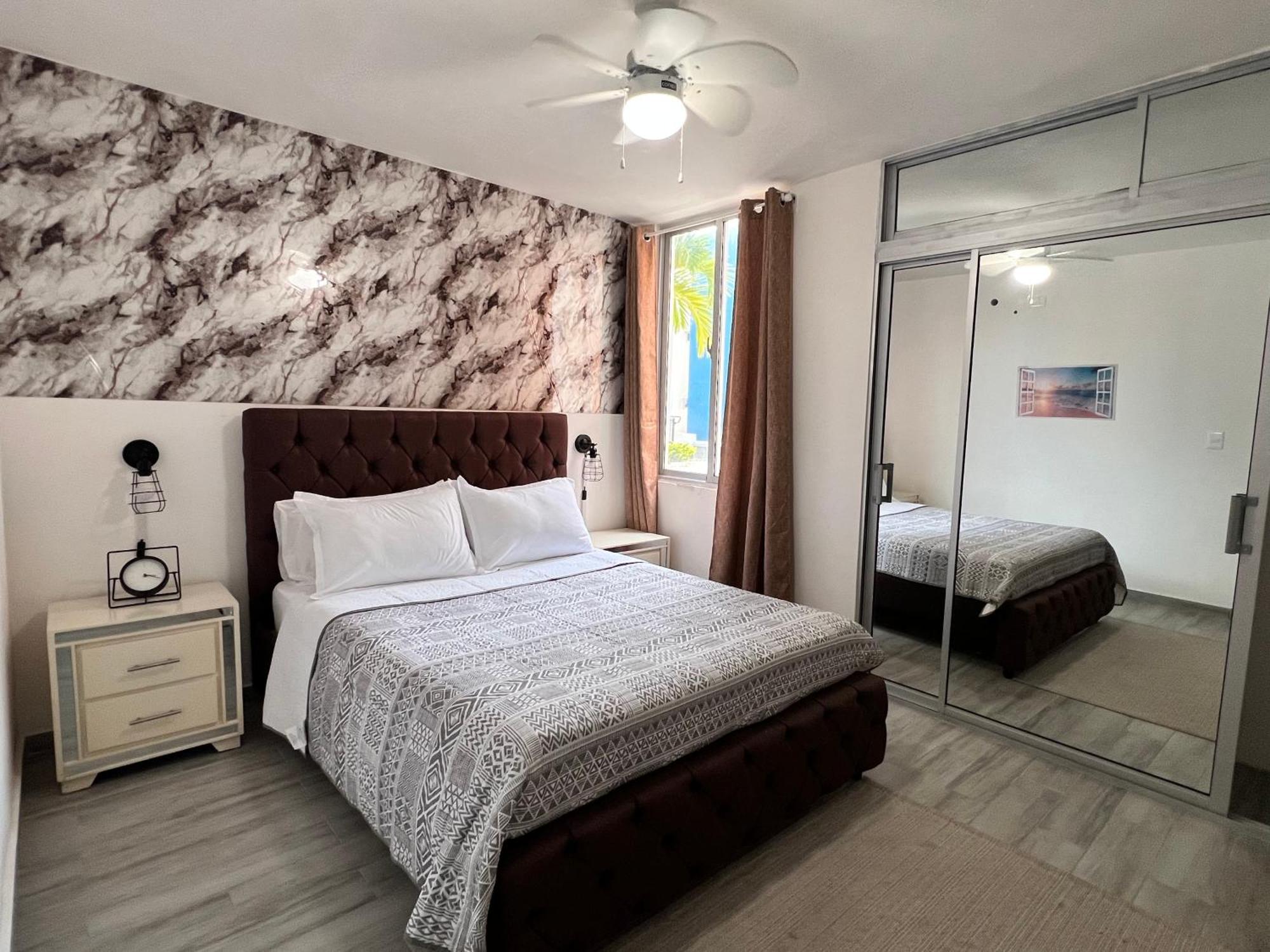 Apartamento Lovely 3 Bedroom Near Downtown And Foodies *