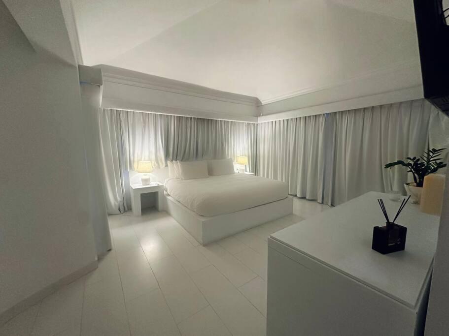Villa-pool-bavaro Beach- Maid *