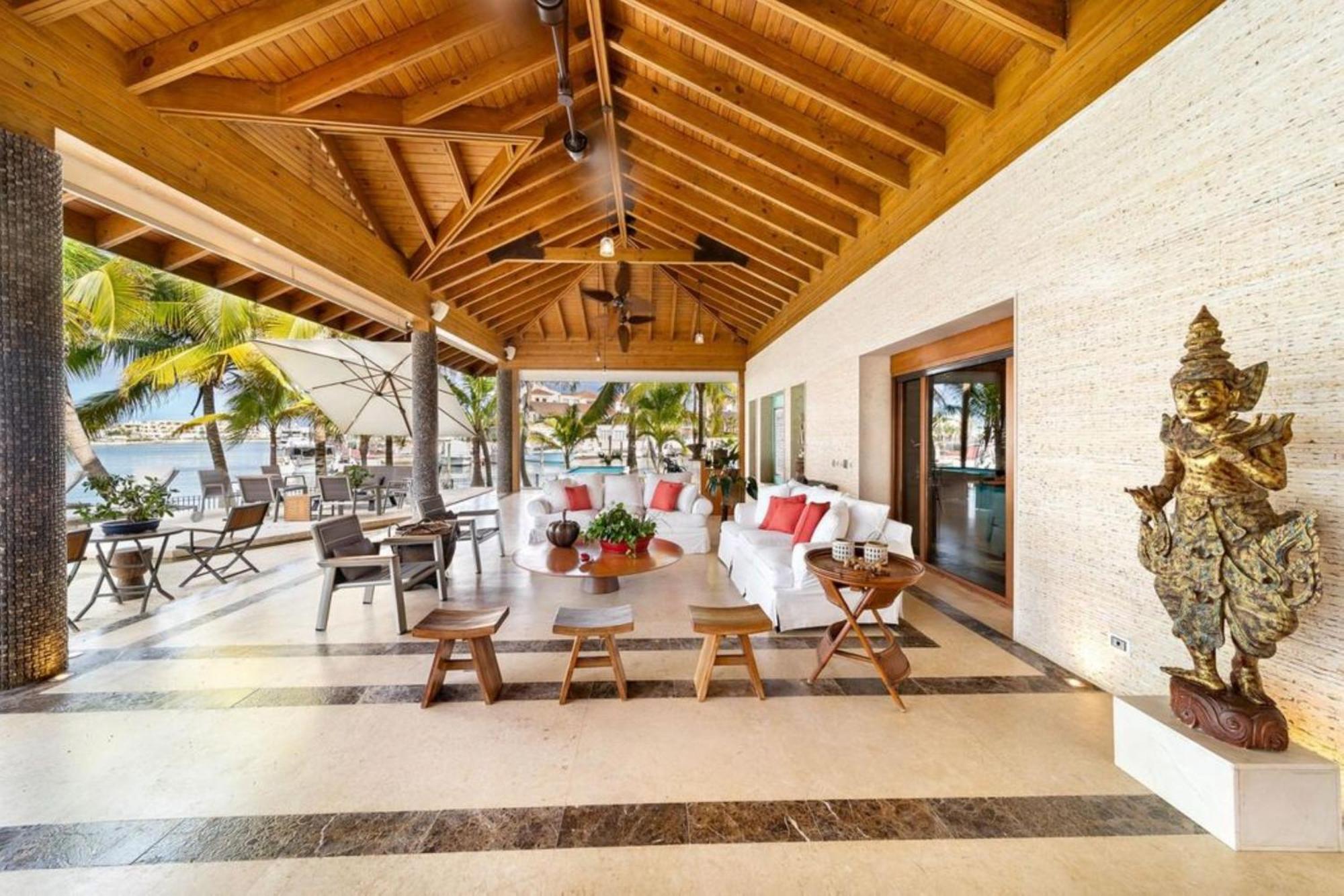 Will Impress With Its Looks Apartamento *