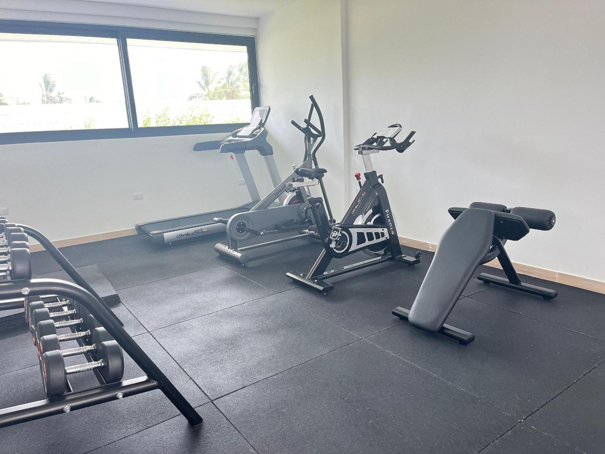 Beauty Pool Views With Gym Close To The Punta Cana