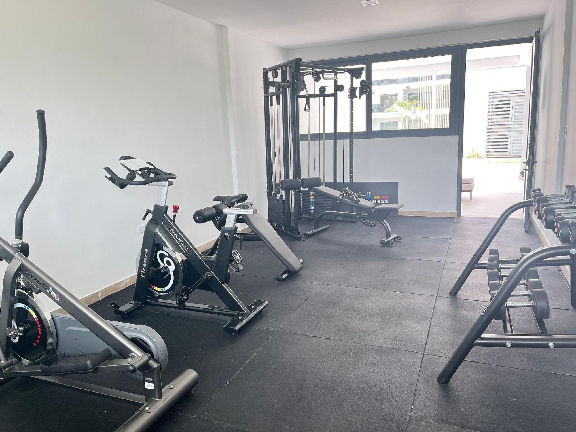 Beauty Pool Views With Gym Close To The * Punta Cana