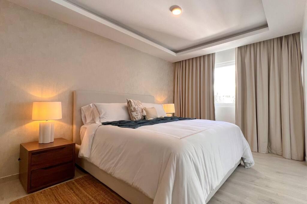 Apartamento Paseo Playa Coral B-202