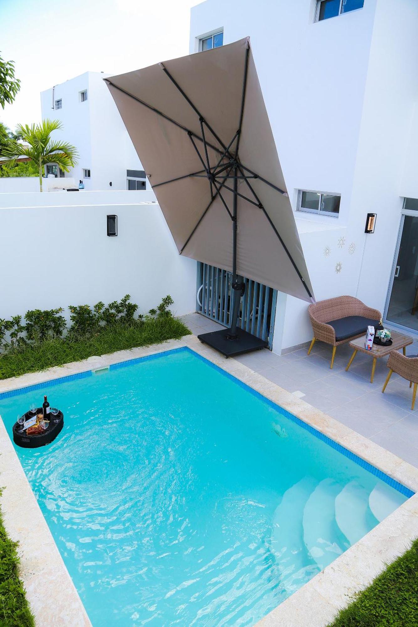 Con Piscina Privada Villa