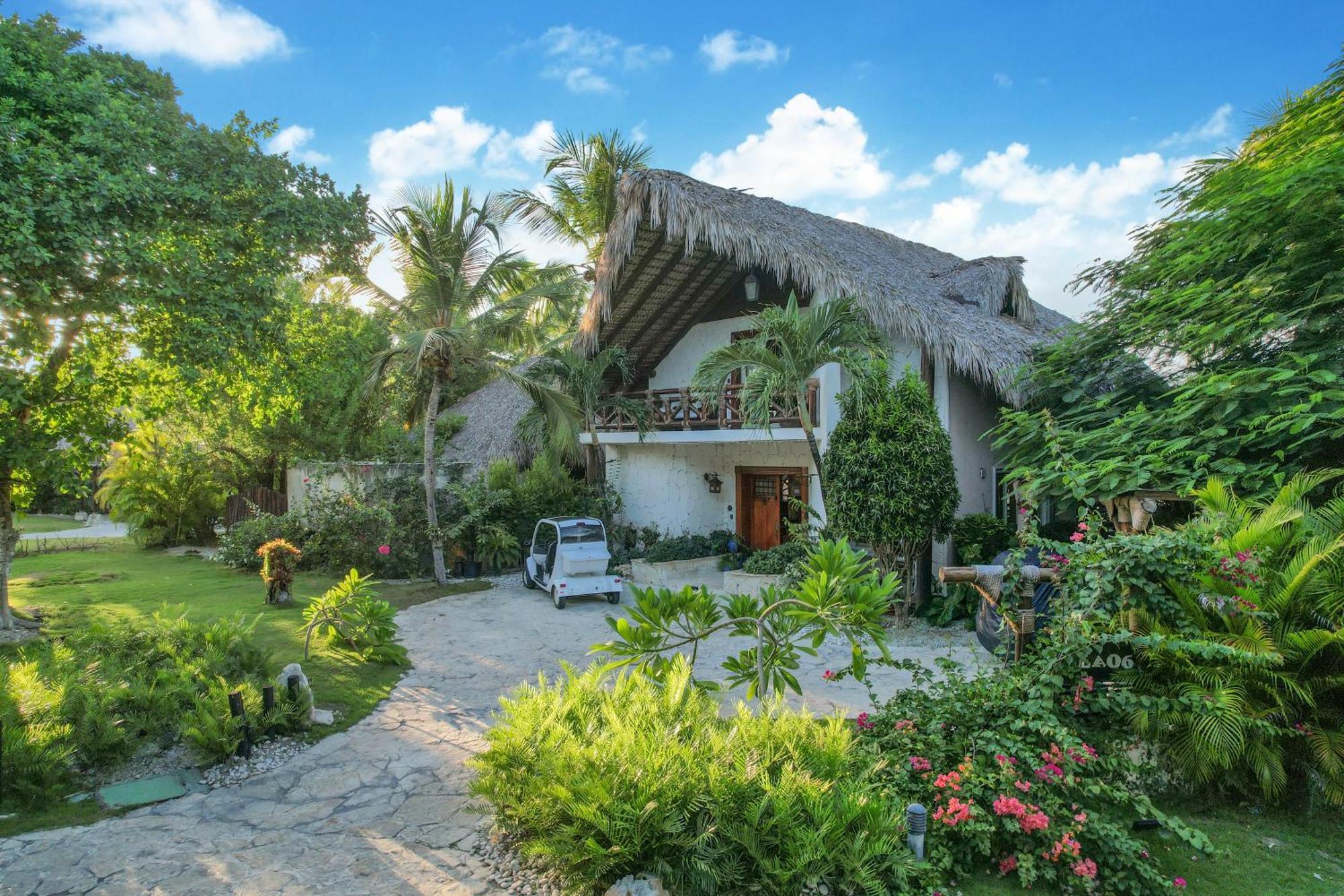 New Cap Cana Tropical At Punta Espada With Private Cook, Housekeeping, Exclusive Club Access Villa *