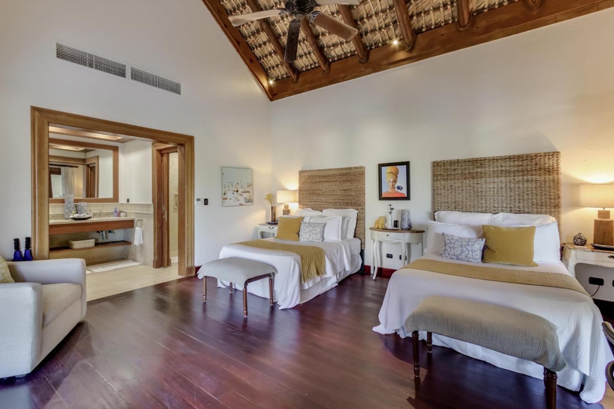 New Cap Cana Tropical At Punta Espada With Private Cook, Housekeeping, Exclusive Club Access Punta Cana