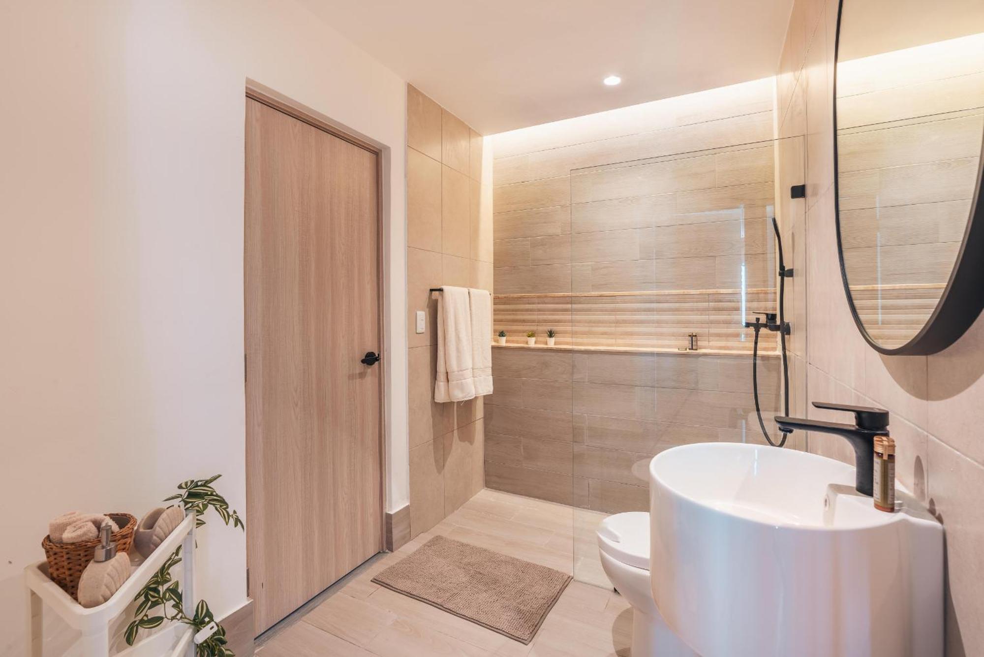 With Two Bedrooms In Cap Cana Va Apartamento *