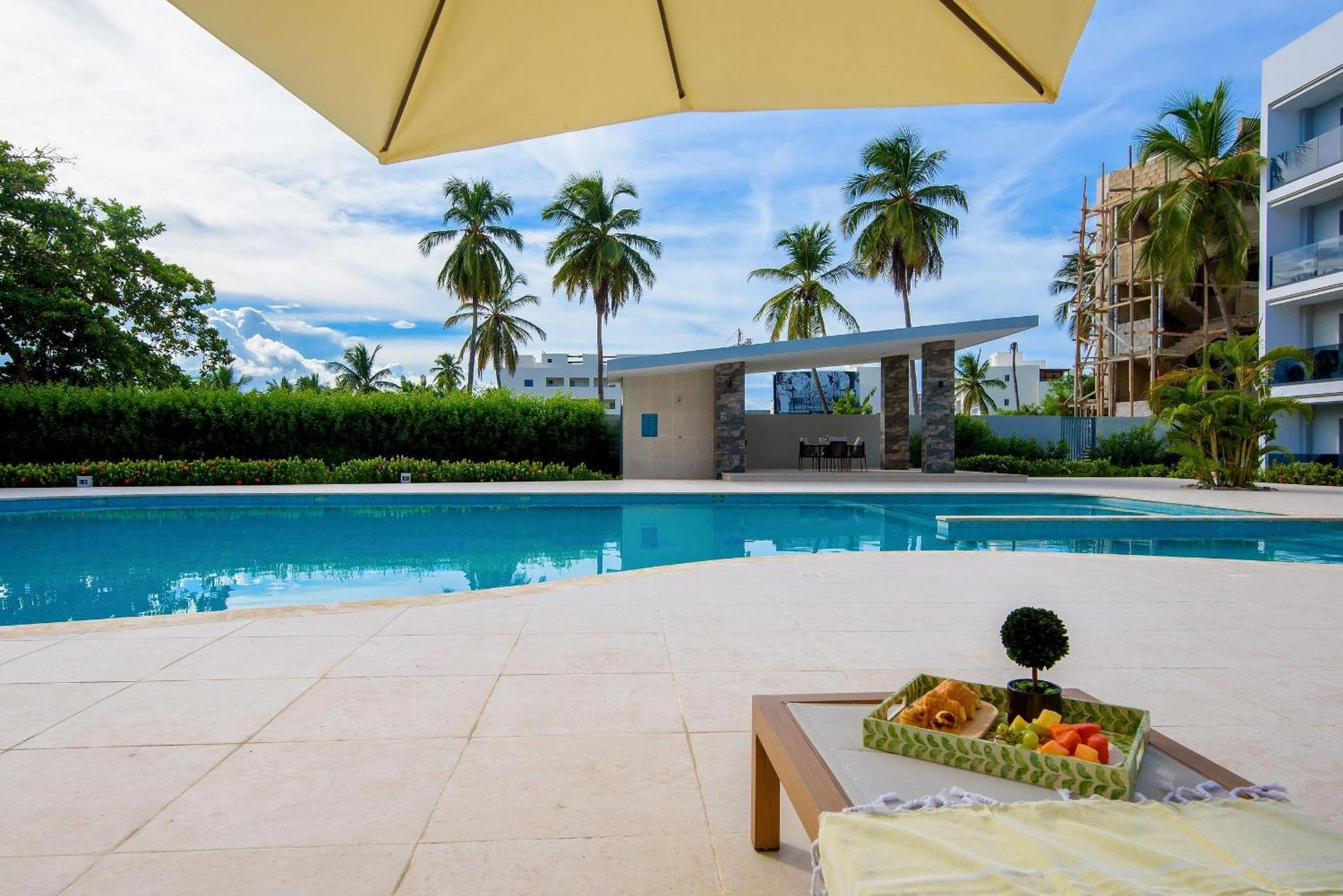 Beauty Pool Views With Gym Close To The Apartamento