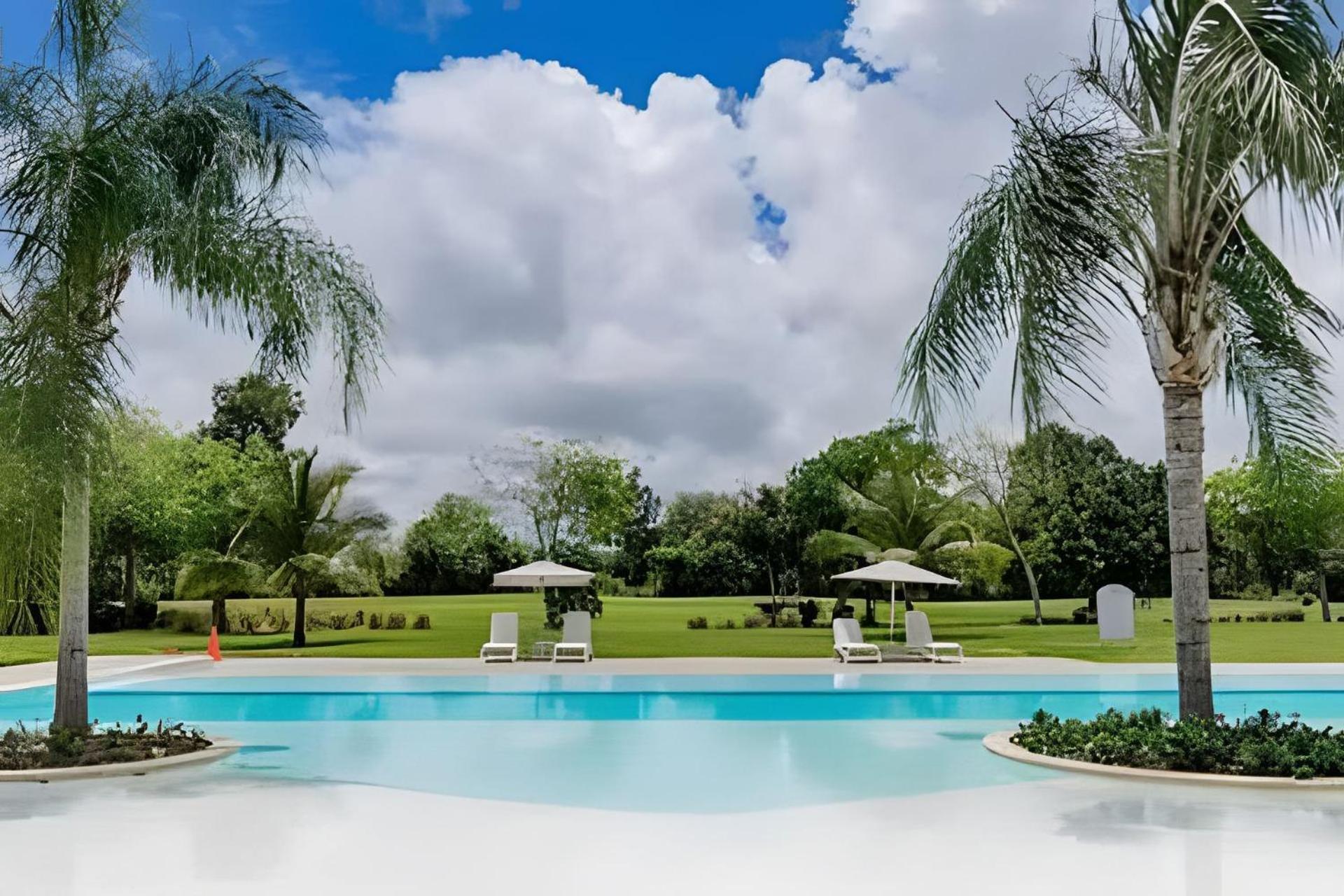 Apartamento B303: Your Private Golf Course View Haven In Cana *
