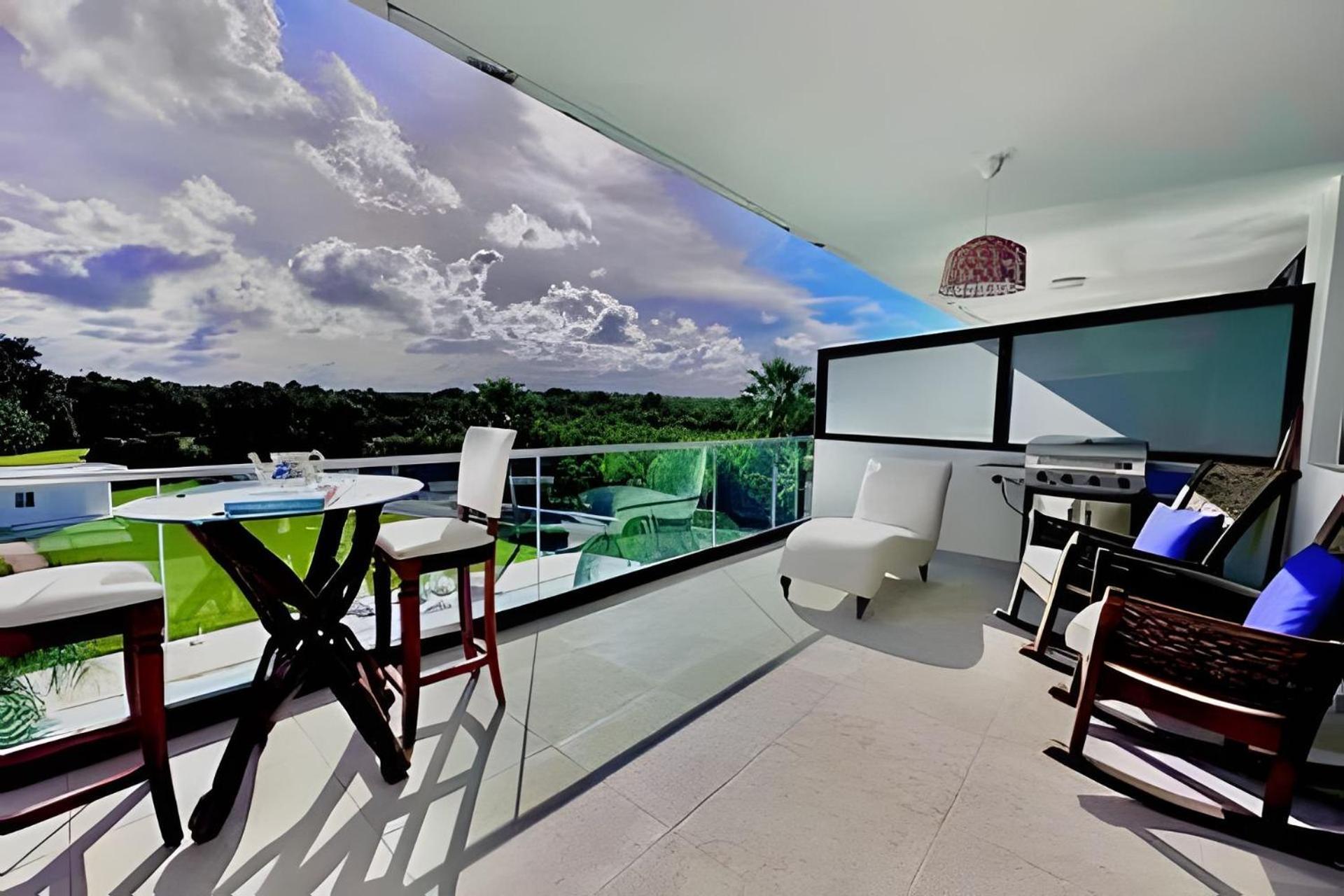 Apartamento B303: Your Private Golf Course View Haven In Cana