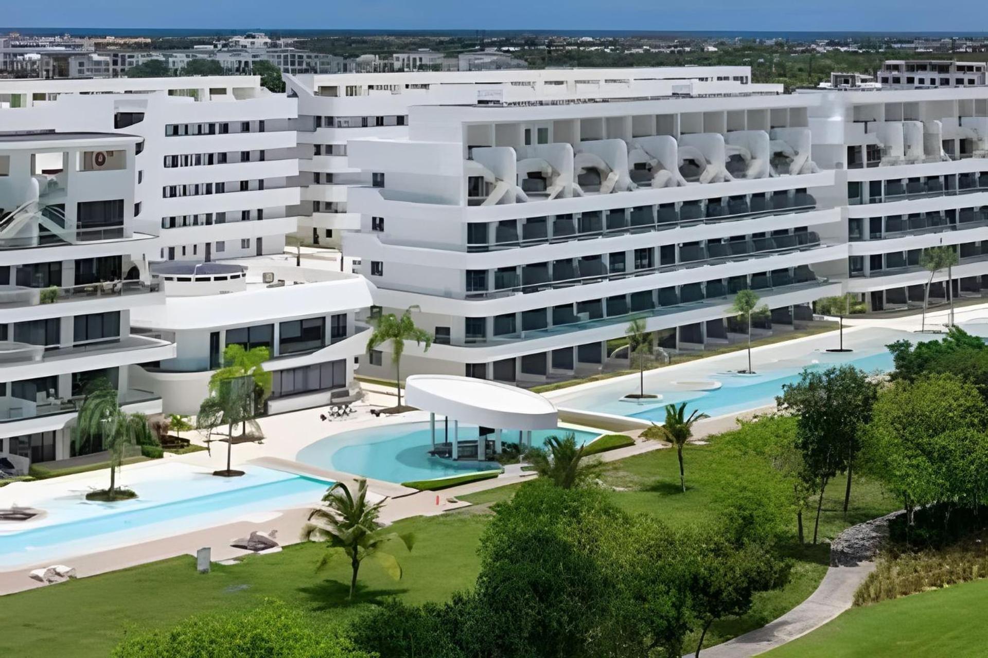 B303: Your Private Golf Course View Haven In Cana Apartamento