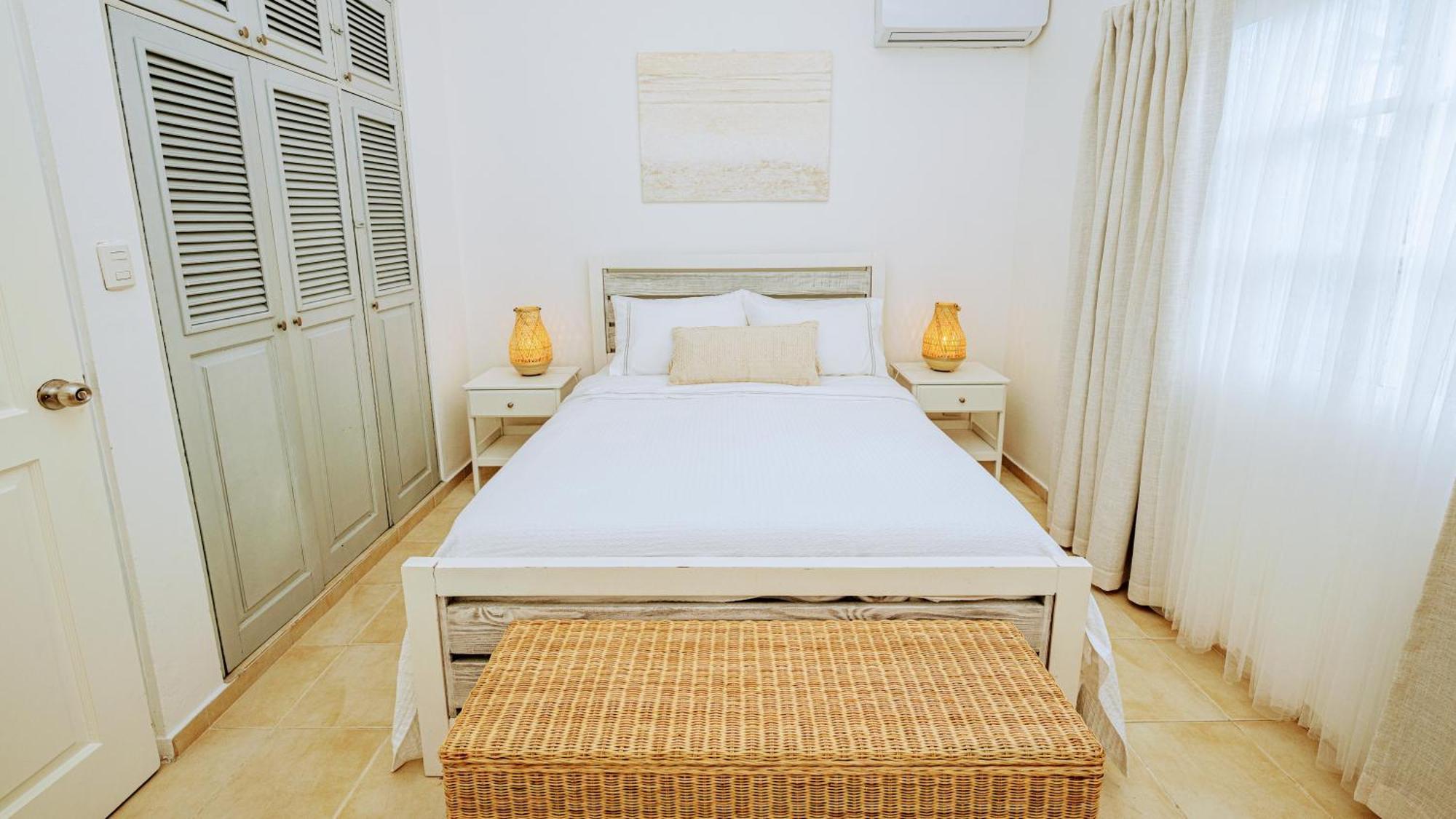50 Steps To Private Poolside Rooftop Terrace Apartamento *