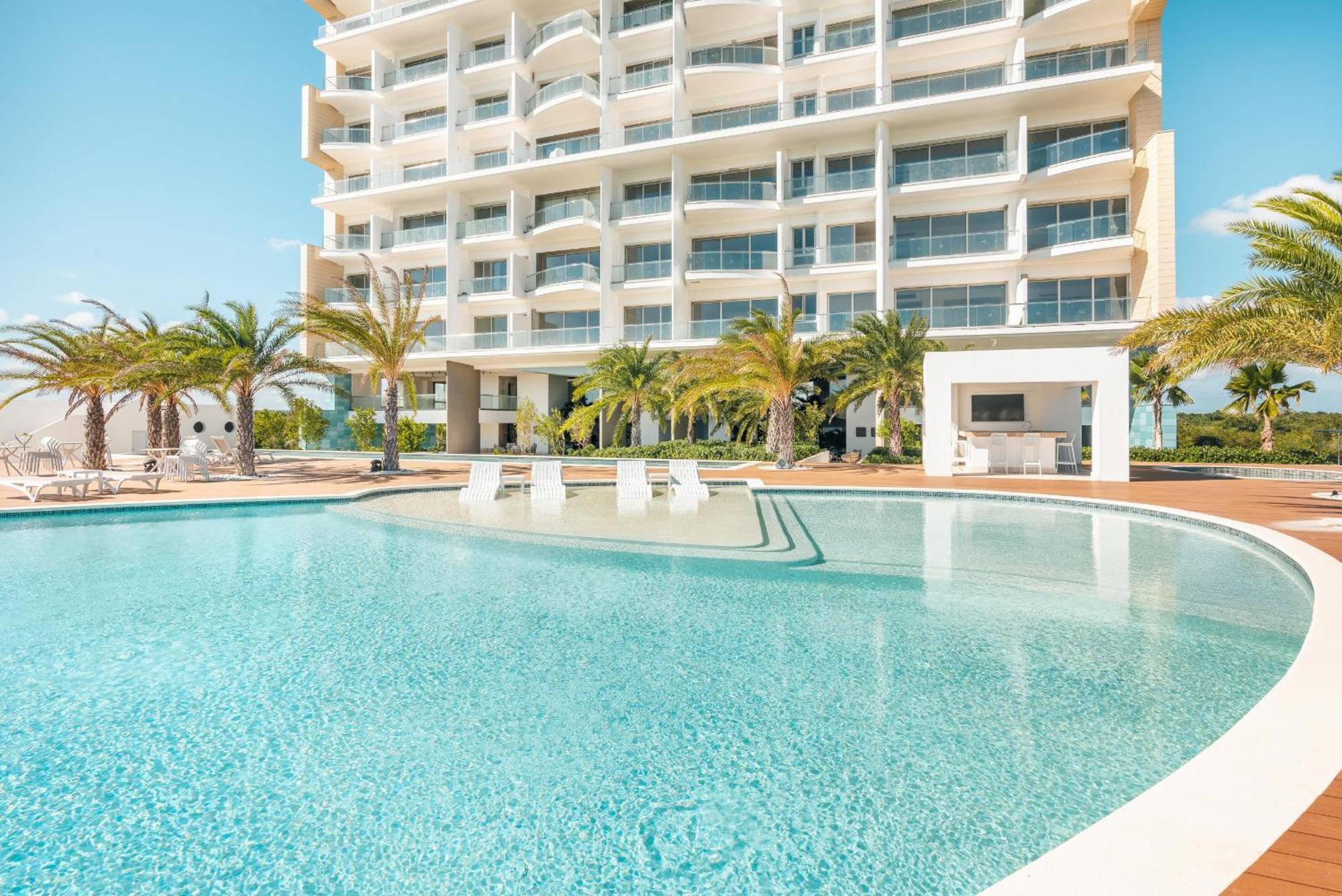 Stylish 3br Aparment With Balcony In Cap Cana Apartamento
