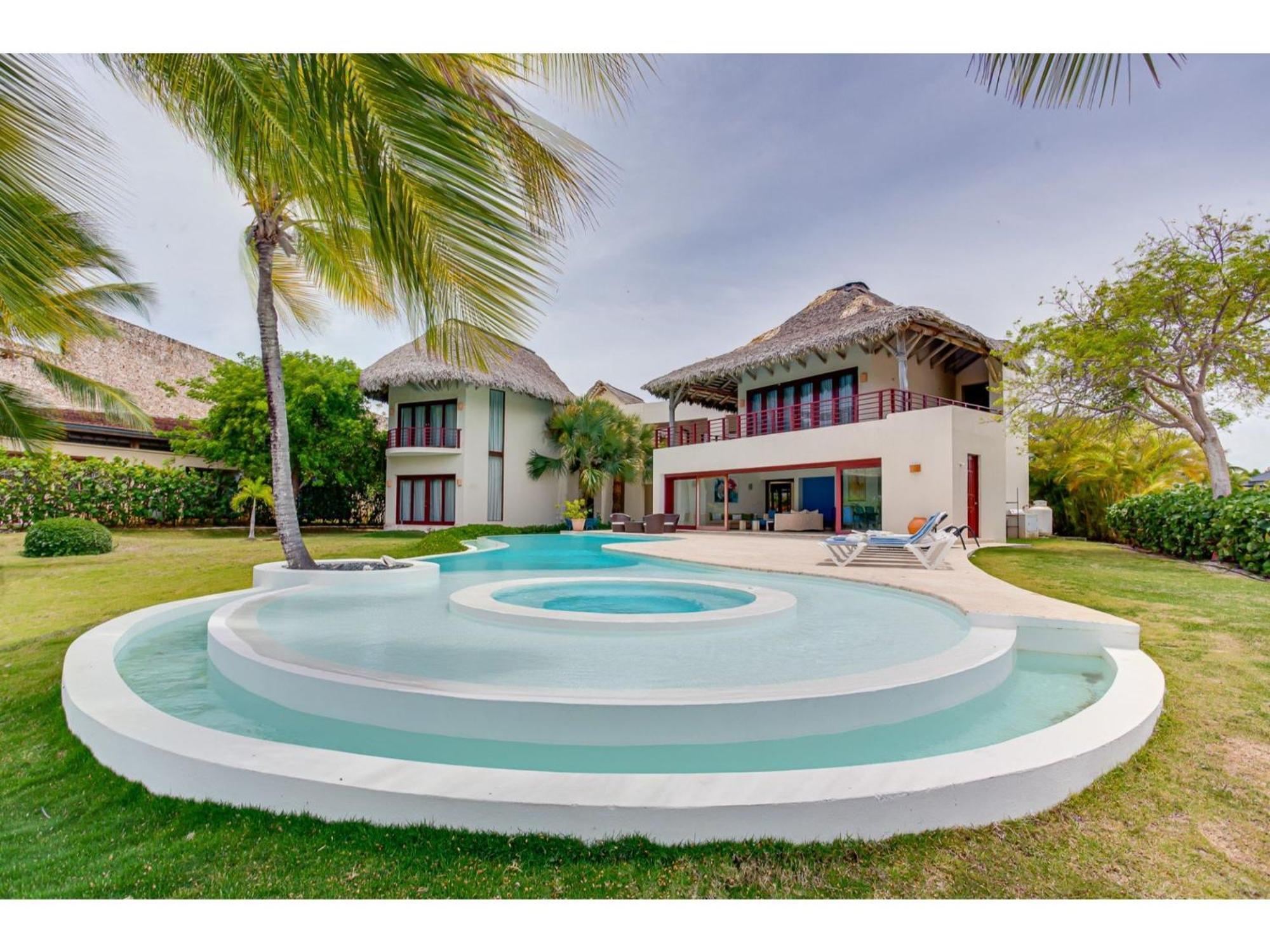 Cayuco Con Vista Al Lago, Cap Cana Villa *