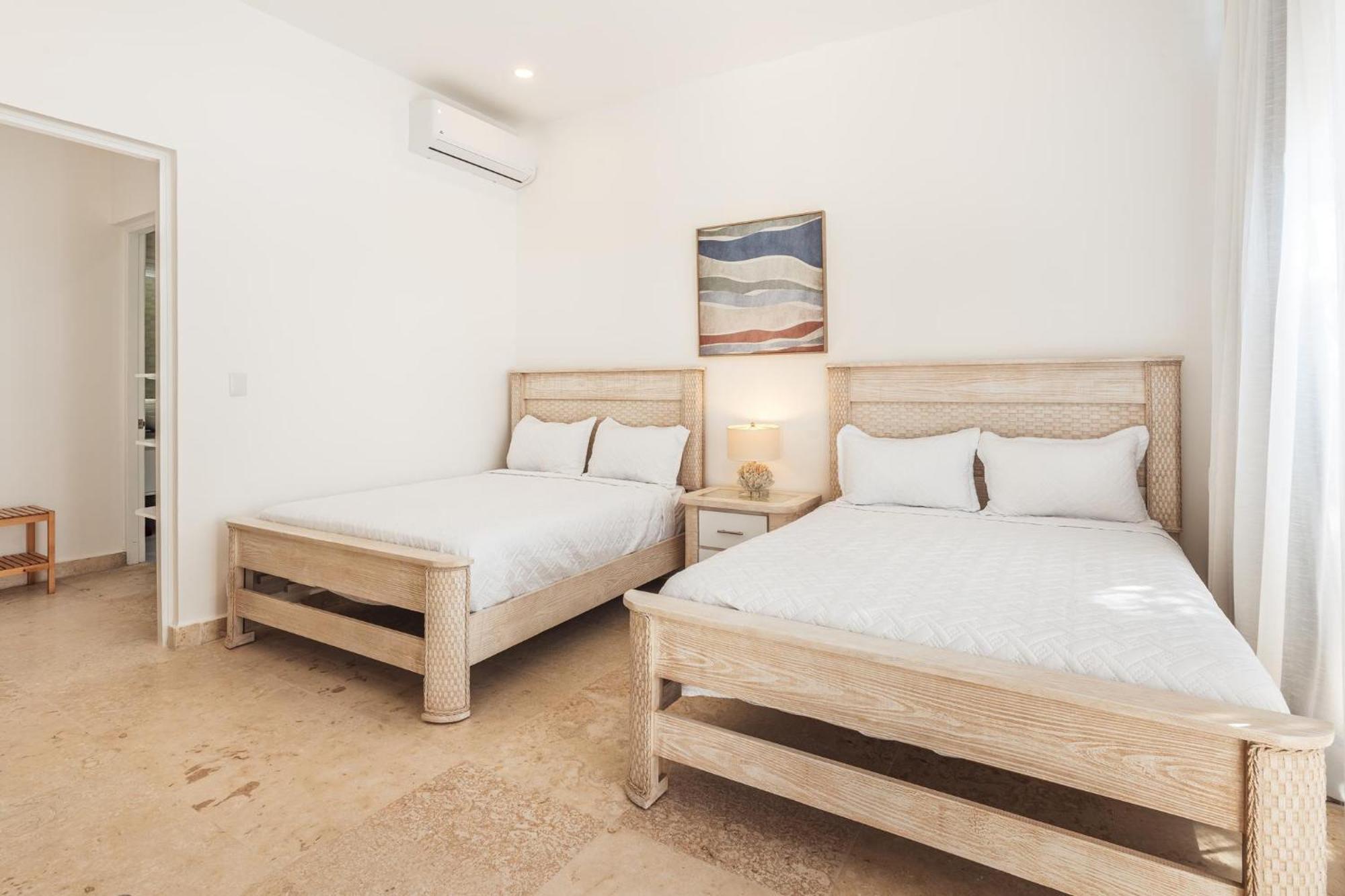 Сasa de vacaciones Bungallow With 3br Pool And Bbq In Village *