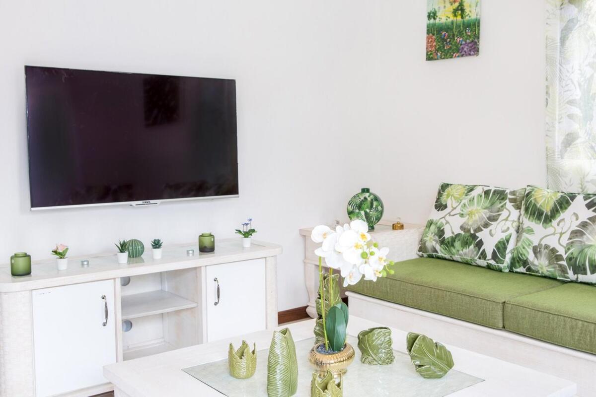 Retreat In Ibiza, Villa Punta Cana