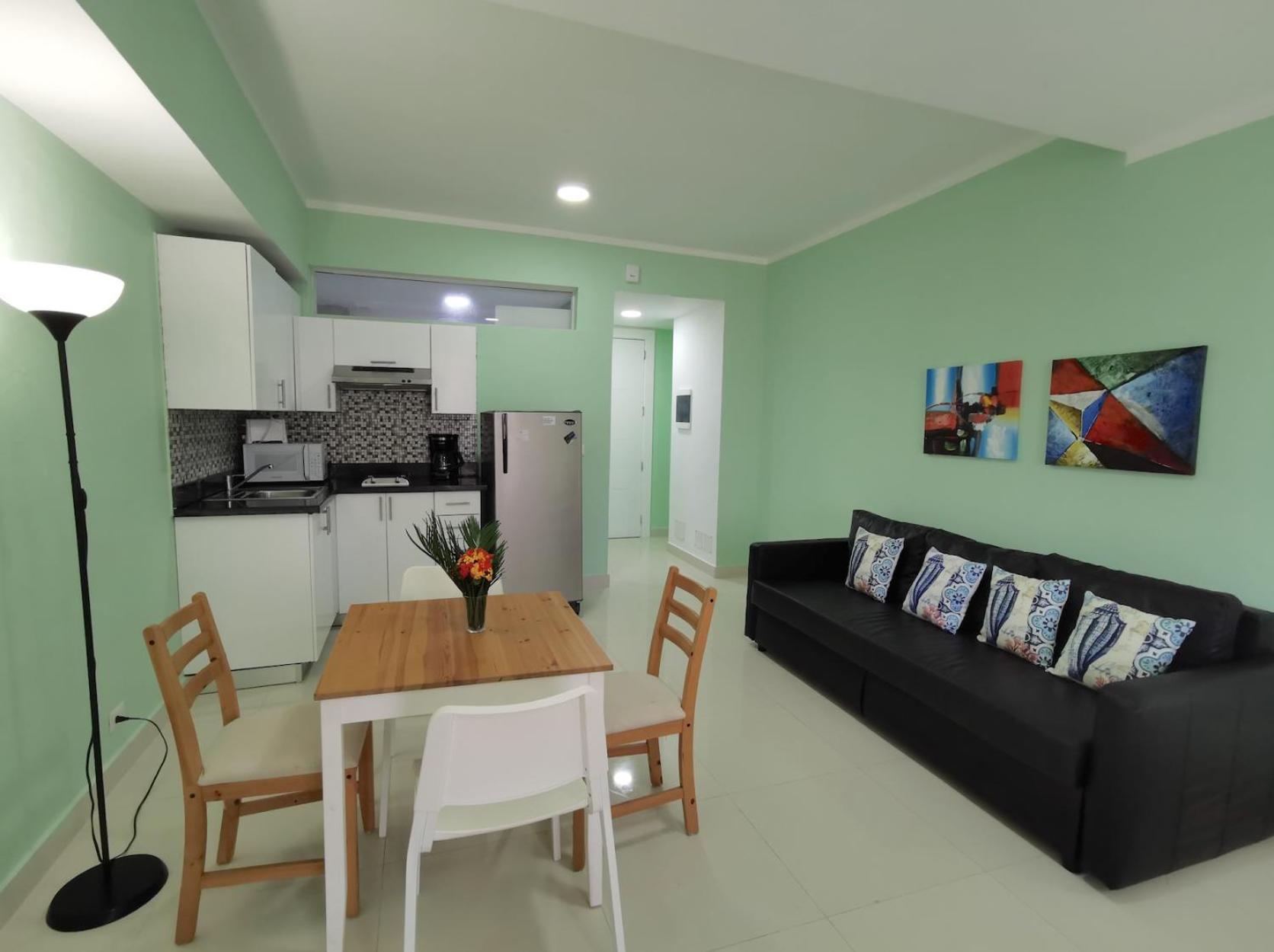 Caribbean Dеluxe With Rоoftop Pool And Access Apartamento