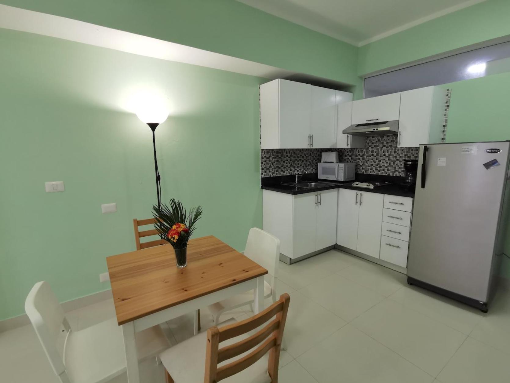 Caribbean Dеluxe With Rоoftop Pool And Access Apartamento Punta Cana