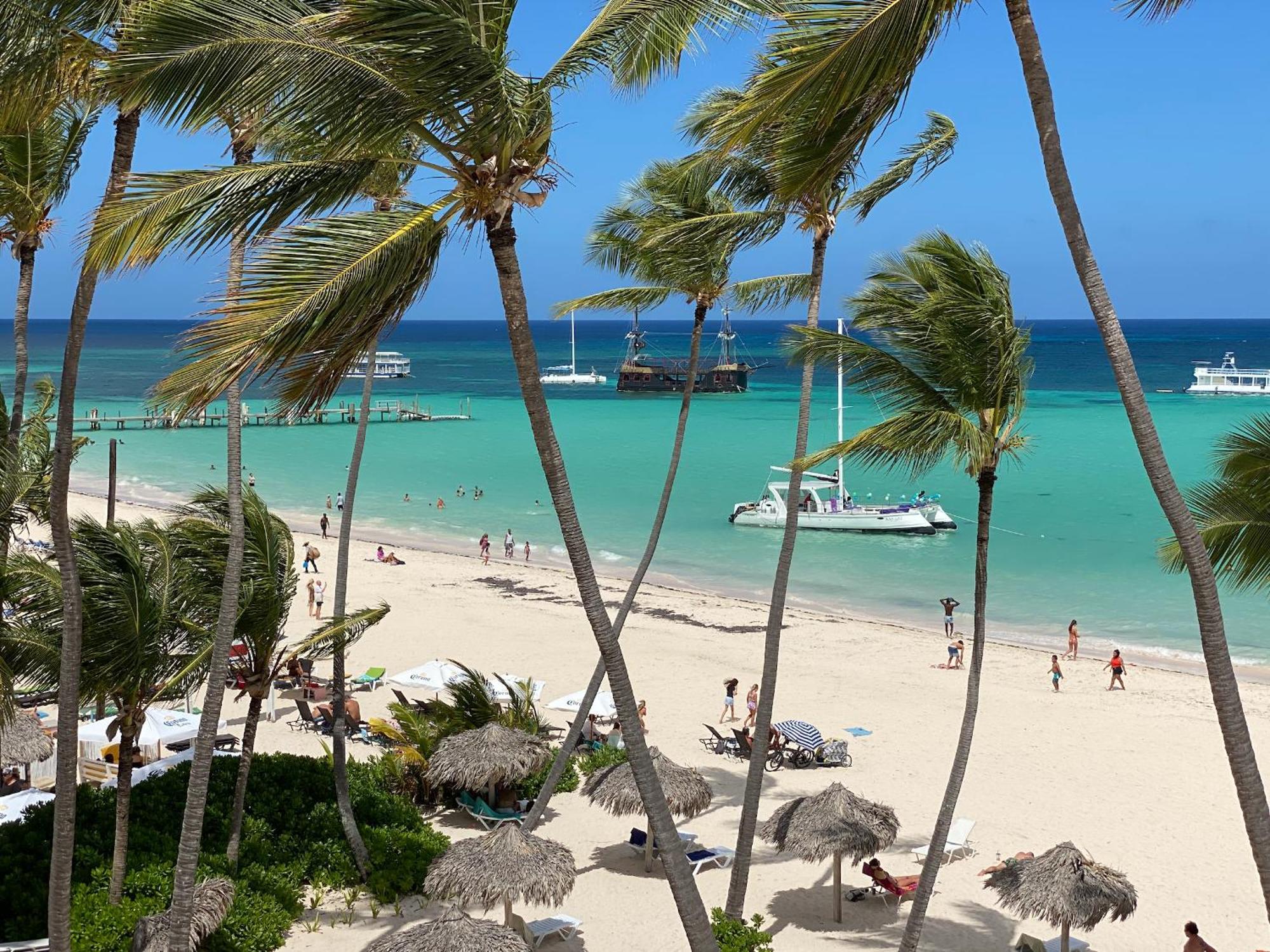 Caribbean Dеluxe With Rоoftop Pool And Access Apartamento *