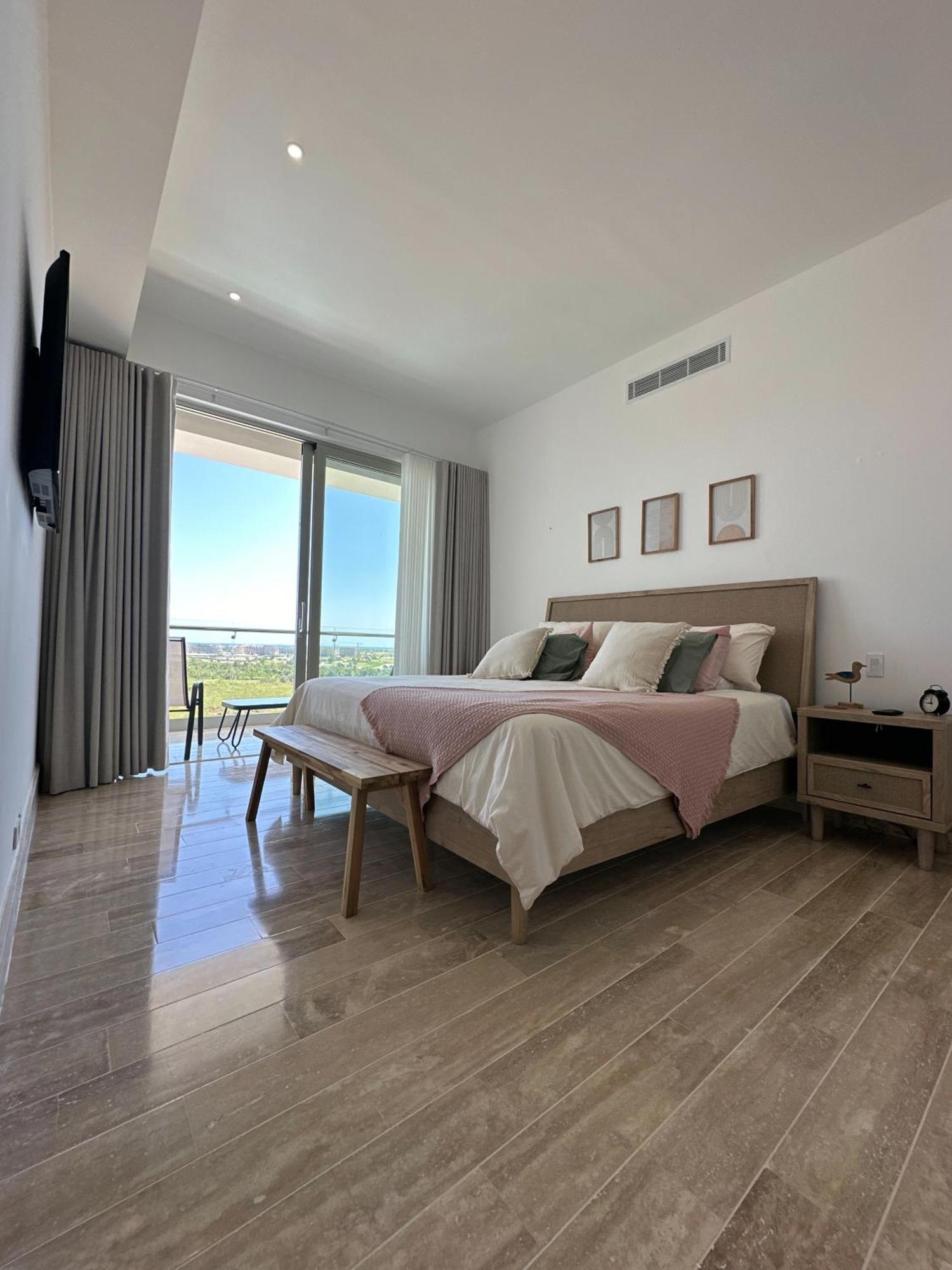 Apartamento Confort & Luxury In At 7 Mares Cap Cana With Pools, Jacuzzi And Free Access
