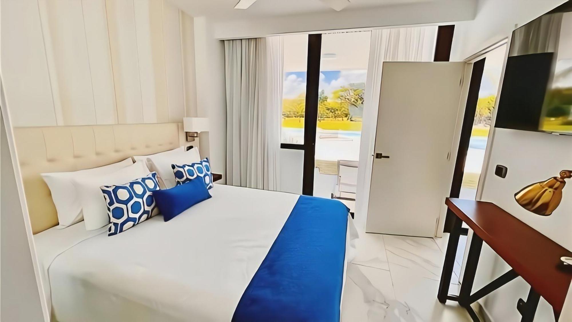 Cana Rock Star-two Very Close-ground Floor Direct Access To The Pool *