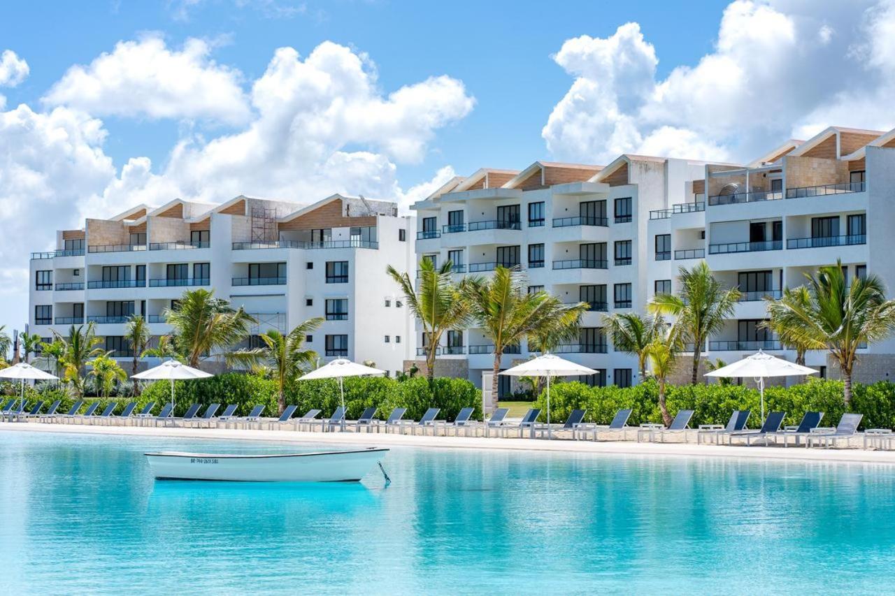 Luxury Oasis In