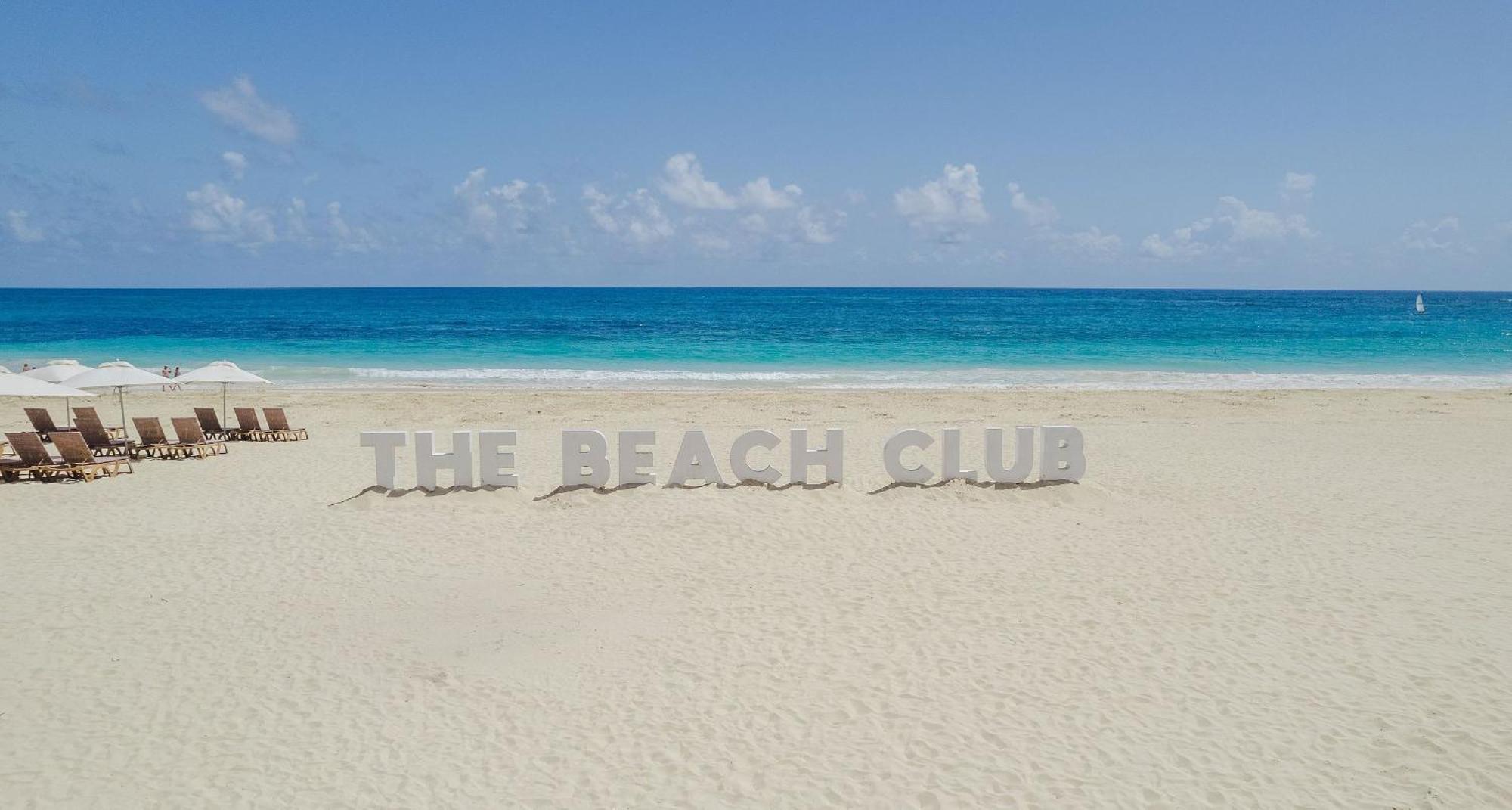 Luxury With Pool Golf View In Hard Rock Golf Apartamento Punta Cana