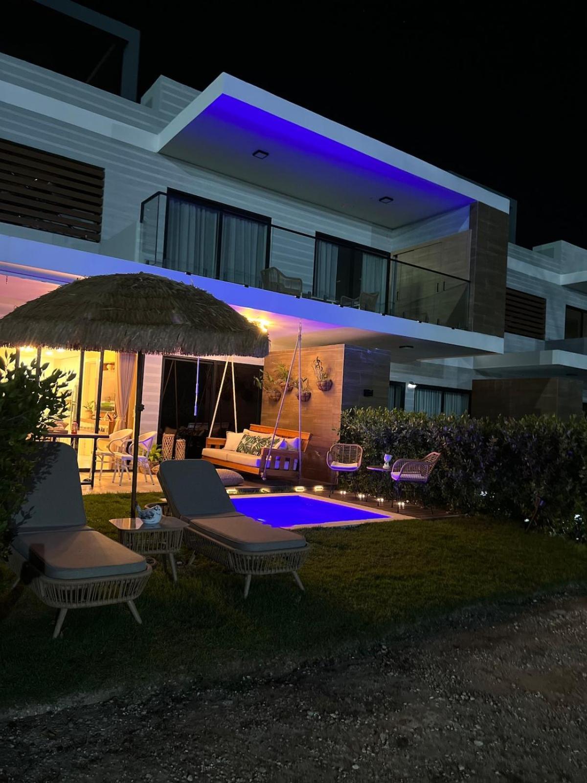 Golf And Jacuzzi Apartment, Minimum 2 Nights