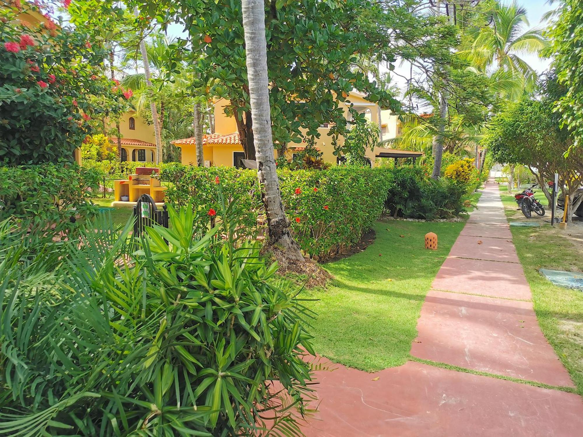 Caribbean Homes & Bavaro Club & Hotel