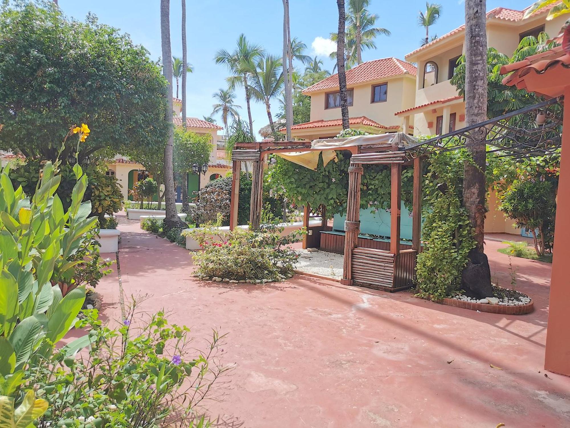 Caribbean Homes & Bavaro Club & Hotel