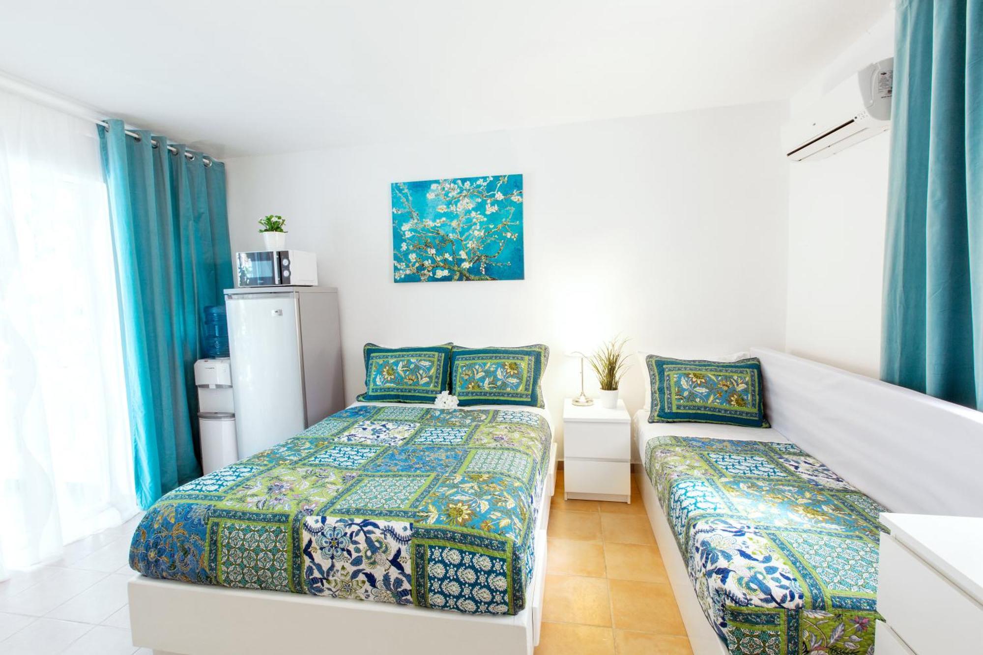 Sunny Deluxe Playa Corales - Wifi, Beach, Pool Apartahotel
